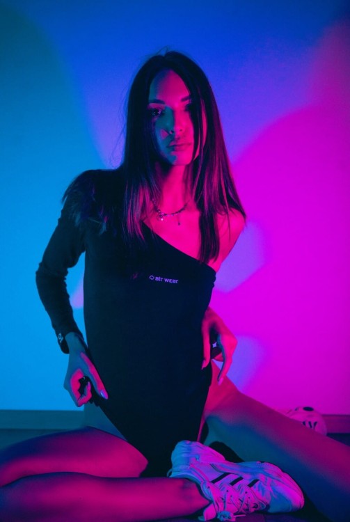 czarne body damskie atr wear asymetryczne 2.jpg