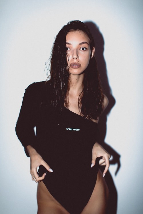 czarne body damskie atr wear asymetryczne 7.jpg